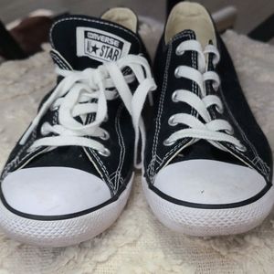 Black women's converse size o
